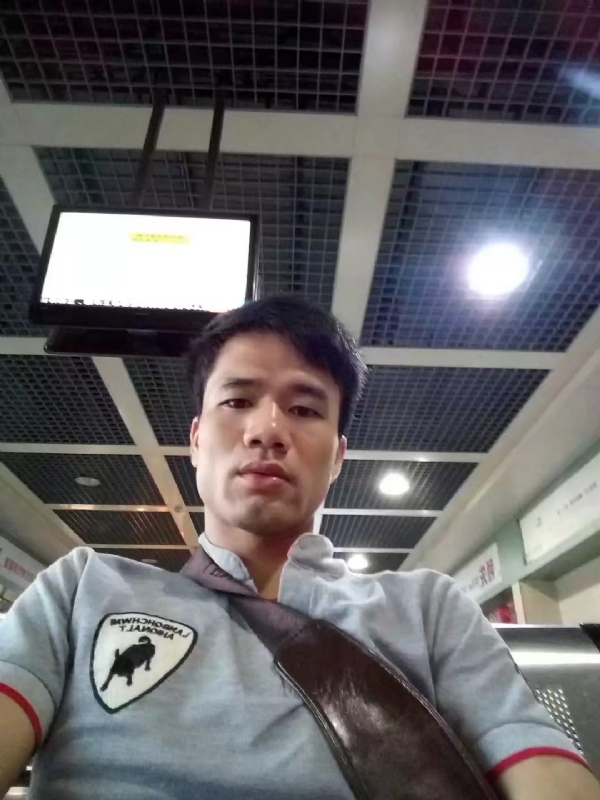 武哥的第一张照片--玉林交友中心