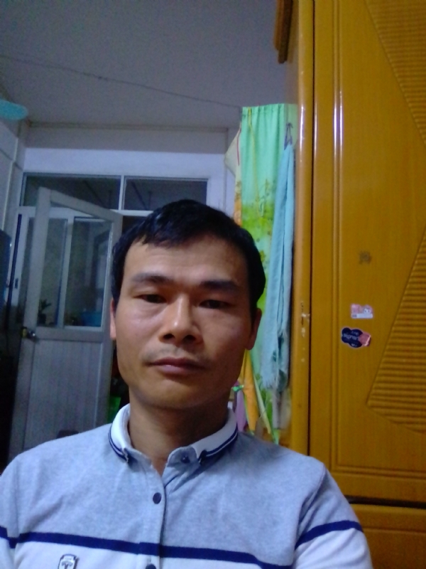 十赌十输的第一张照片--玉林交友中心