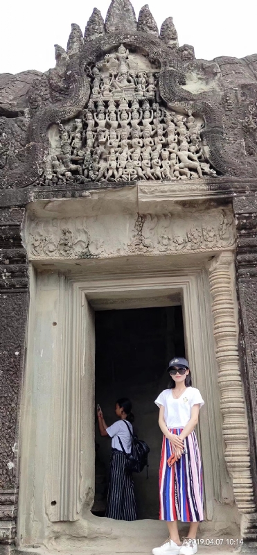 桃花与酒的第一张照片--玉林交友中心