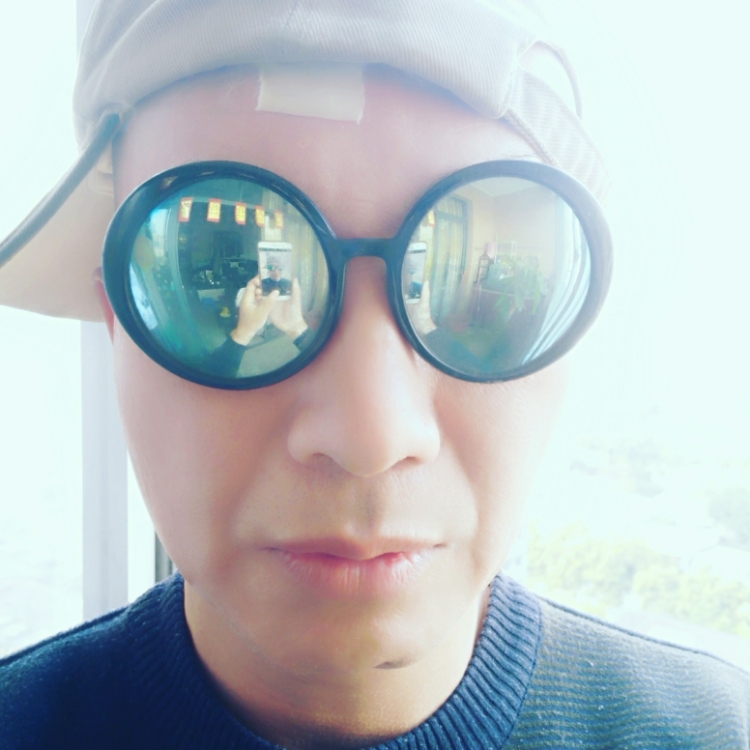 南方龙的第一张照片--玉林交友中心